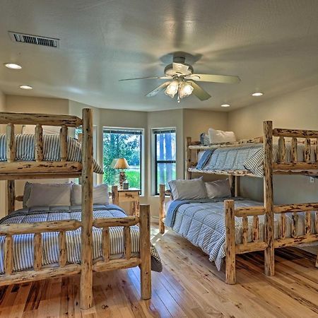 Serene Lakeside Cabin With Decks And Edler Lake Views! Pinetop-Lakeside Exterior photo